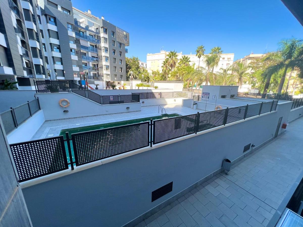 Apartment El Estrecho Close To Center With Parking And Pool Альхесирас Экстерьер фото